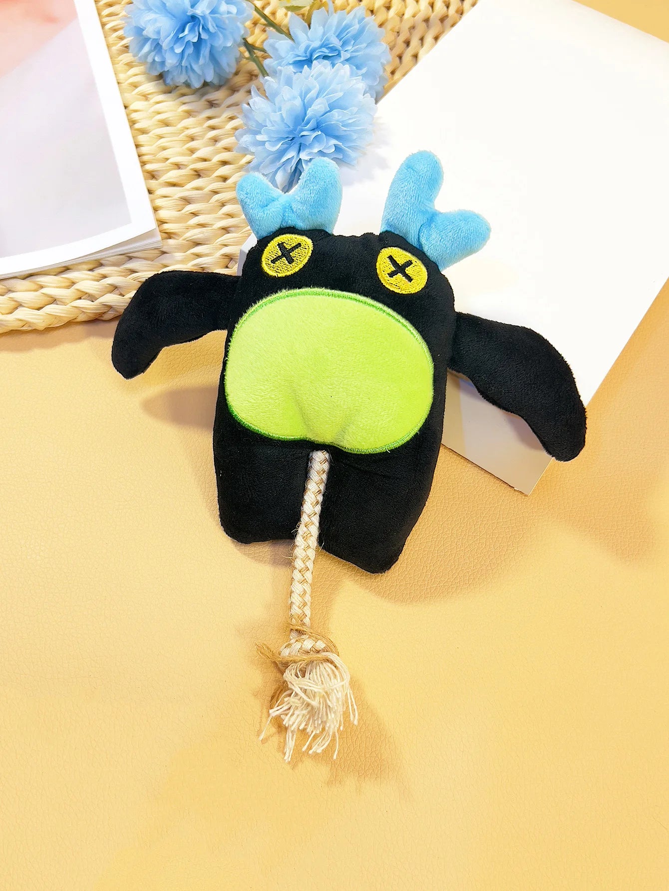 Cat and dog universal cotton rope toy pet grinding teeth gnawing sea monster toy pet play self-hi decompression